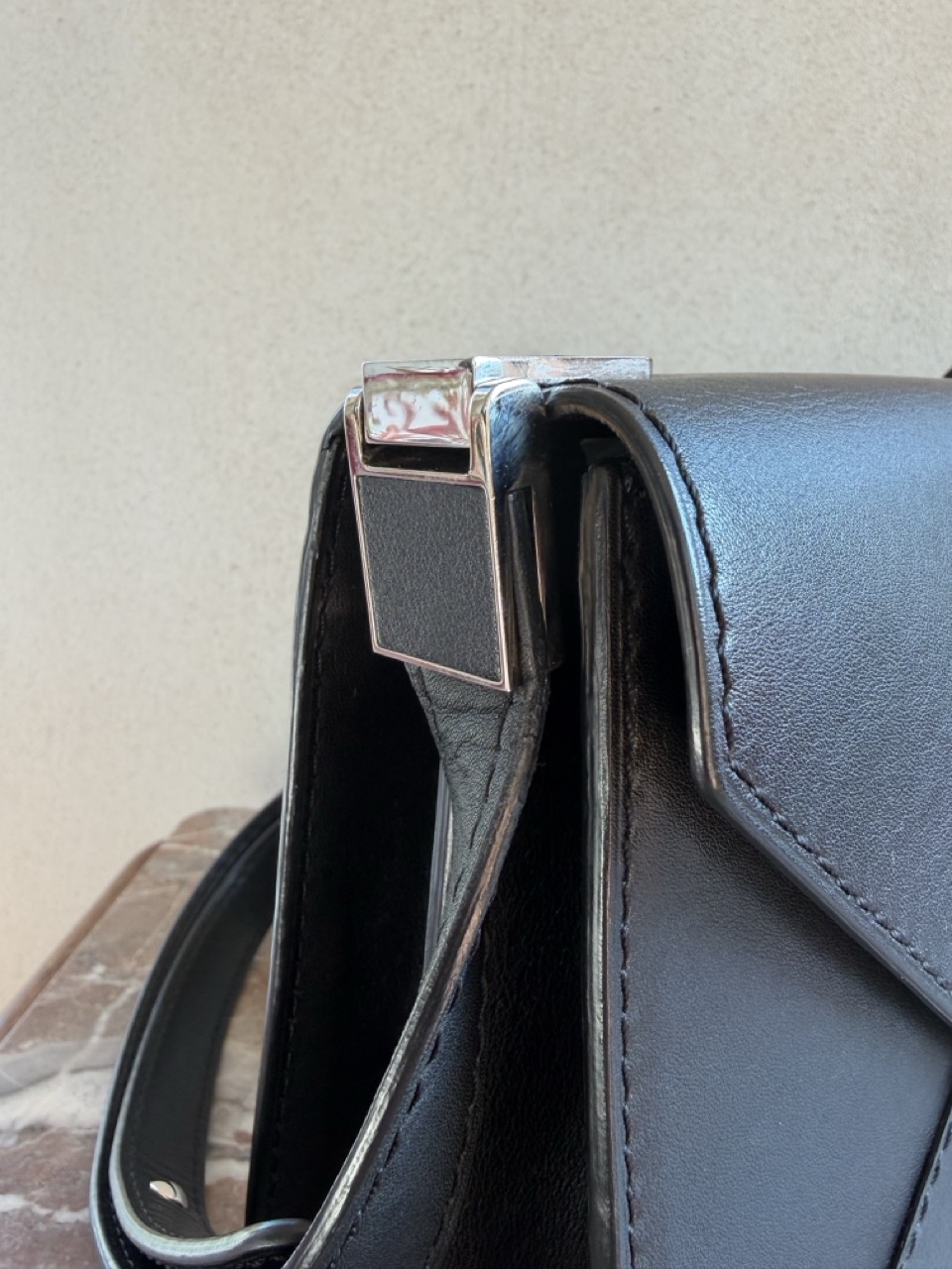 Veiling: Message Ambigu van Veronique Branquinho - Afbeelding 19