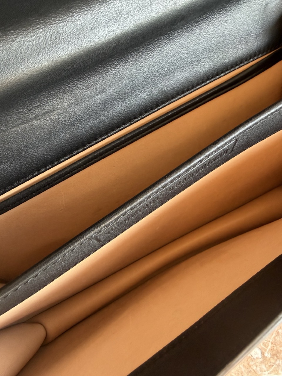 Veiling: Message Ambigu van Veronique Branquinho - Afbeelding 5