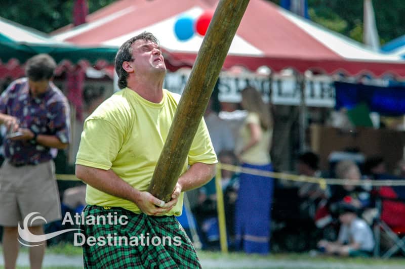 Grandfather Mountain Highland Games - competition - tossing the caber