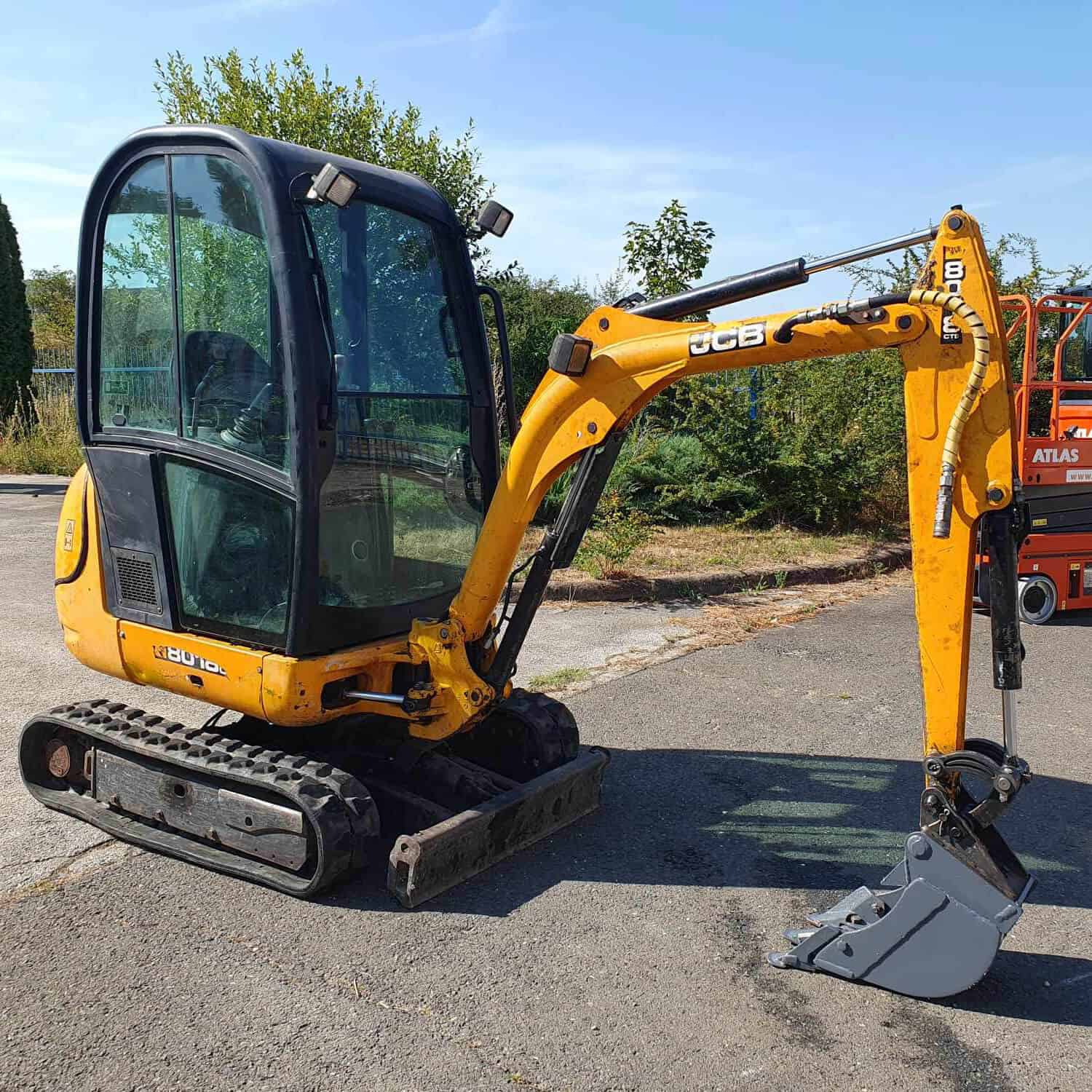JCB 8018 gumihevederes mini forgókotró ELADVA/ SOLD!!