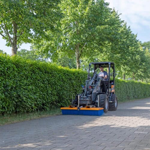 G2500 HD derékcsuklós rakodógép