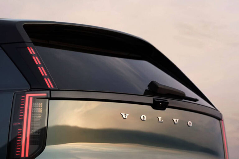 2027 Volvo EX60