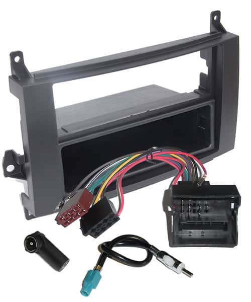 Autoradio Einbaurahmen und Kabelsatz für Fahrzeugmonte, passend für verschiedene Modelle.