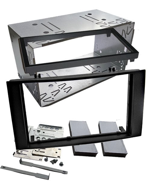 Metall-Schacht für Autoradio Einbau, rahmenlos, universell passend.