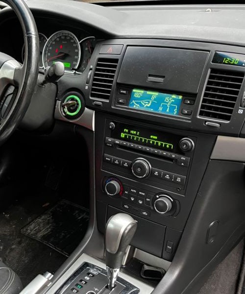 0. filename: autoradio-einbau-in-auto-steuerung-dashboard.jpg.