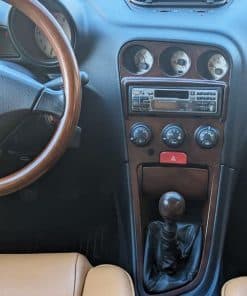 Alu-Autodrehknauf für Schaltknauf der Mittelkonsole.