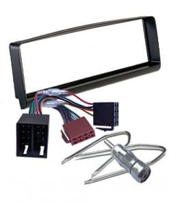 Hitzeschutzrahmen für Autoradios passend für verschiedene Fahrzeugmodelle.