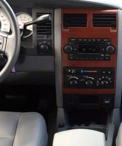 Alu-Immersteckrahmen für Autoradio, passend für Volkswagen Touran 2003-2010.