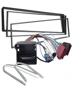 Breitbandschutzrahmen für Autoradios, passendes Einbauzubehör.
