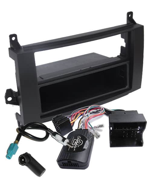 Freier Platz im Fahrzeug für Autoradios und Zubehör.