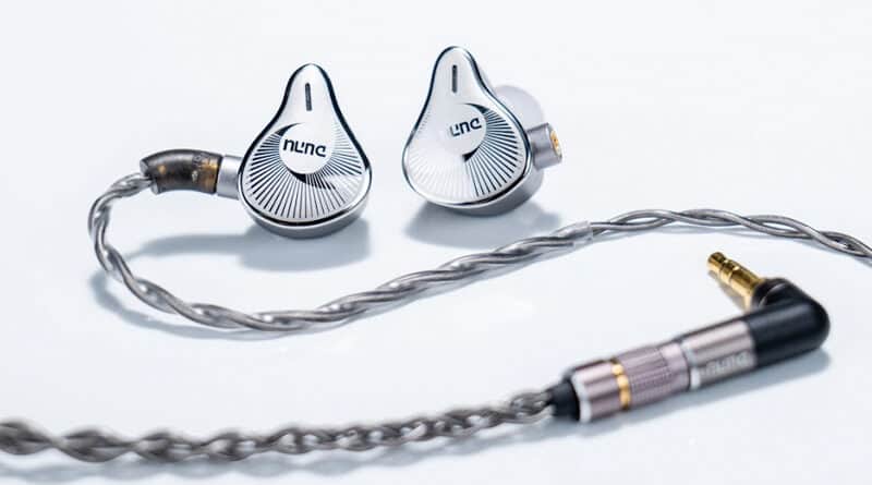 DUNU release EST112 4 drivers triple-hybrid IEM