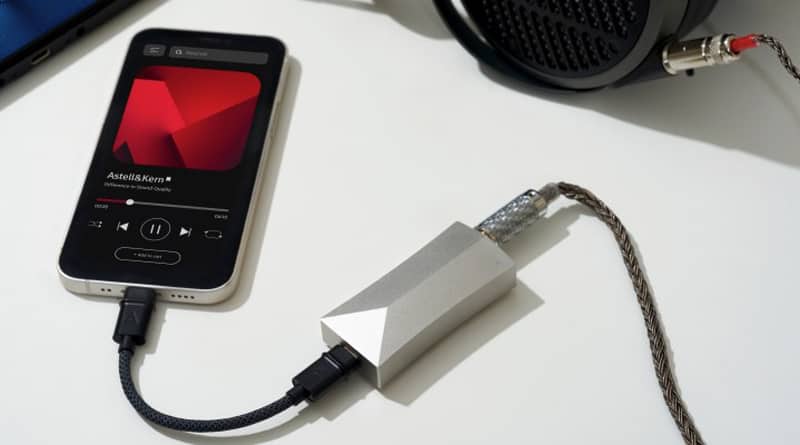 Astell & Kern HC4 new hi-res audio USB-DAC feature AKM AK4493S DAC Chip and no MQA