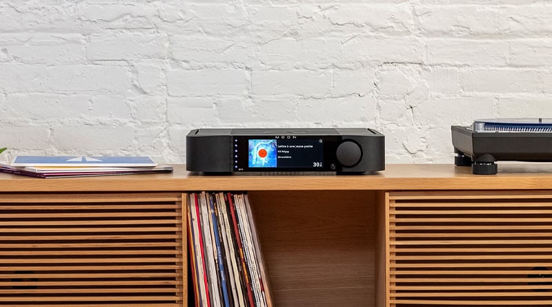 Simaudio launch Moon 371 new streaming integrated amplifier the first product in a new more affordable series called Compass