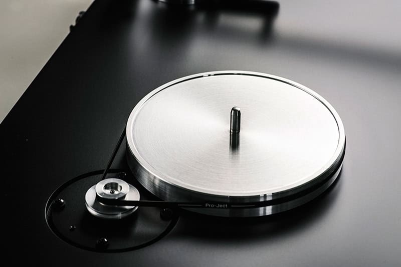 Pro-Ject launch Debut Reference 10 new turntable