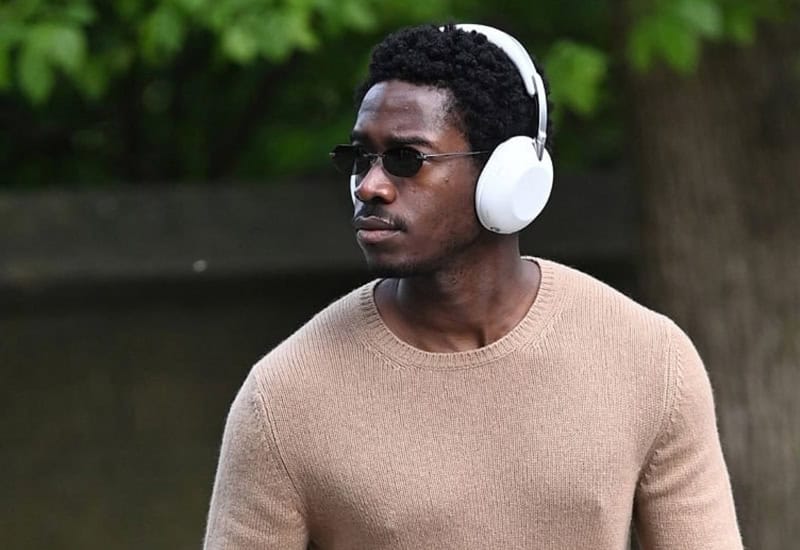 Sony’s upcoming WH-1000XX headphones spotted in the wild ahead of its official launch
