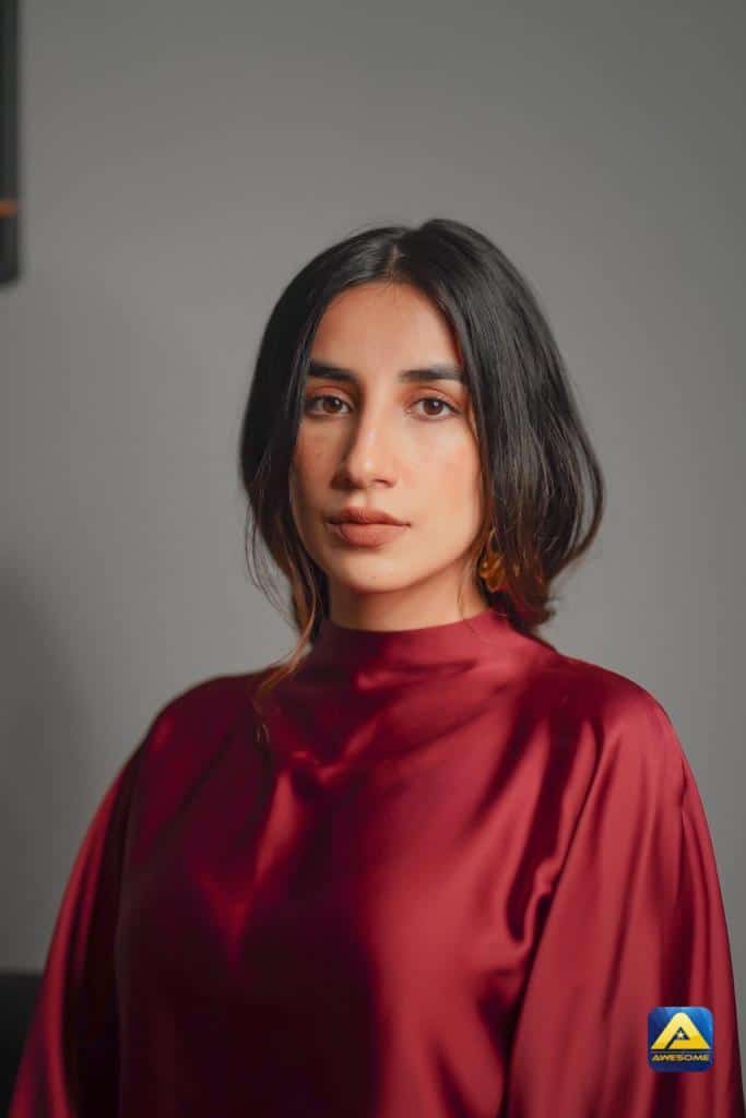 Parul Gulati uses her Nish hair extensions for her web series Girls Hostel 2.0