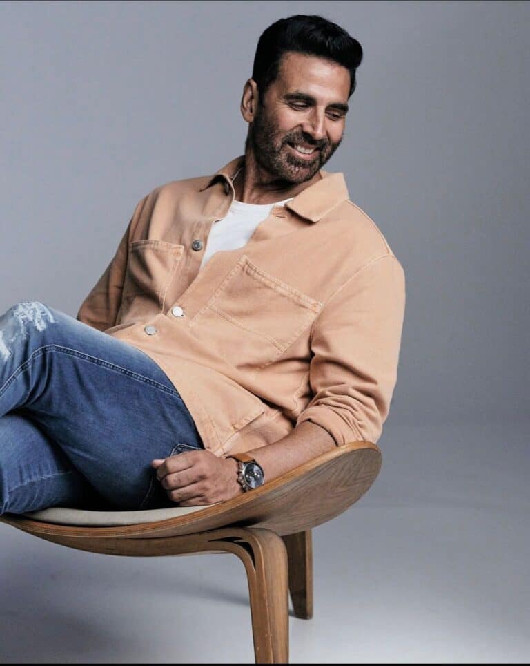 Akshay Kumar Tops Celebrity Endorsement Charts as Ads Soar 10% in H1 2024.