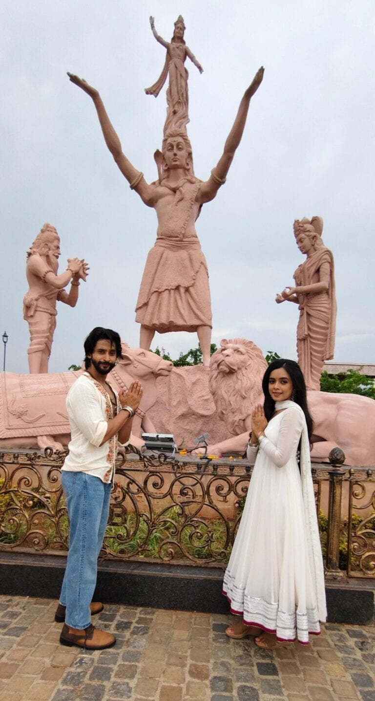 Divya Prem: Pyaar aur Rahasya Ki Kahani Cast Seek Divine Blessings at Mahakal Temple Ahead of Launch.