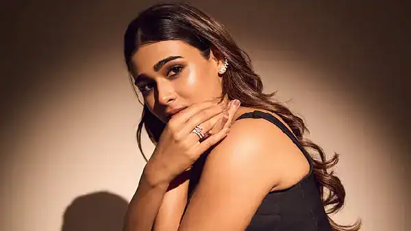 Shalini Pandey’s Top 5 Fashion Moments That Stole the Spotlight.