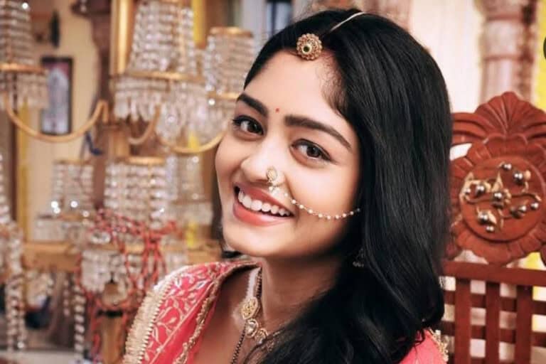 “Prathaon Ki Odhe Chunri”: How Actress Gauri Shelgaonkar Juggles Law School and Life on Set.