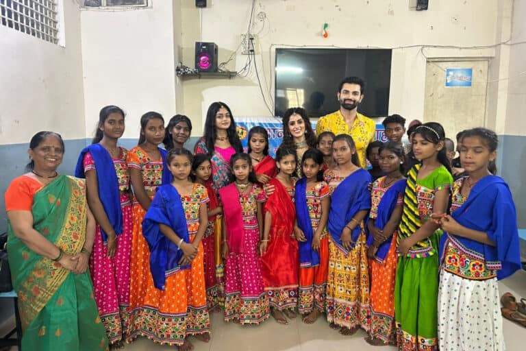 Prathaon Ki Odhe Chunri: Beendani Cast Brings Navratri Cheer to Bhopal!