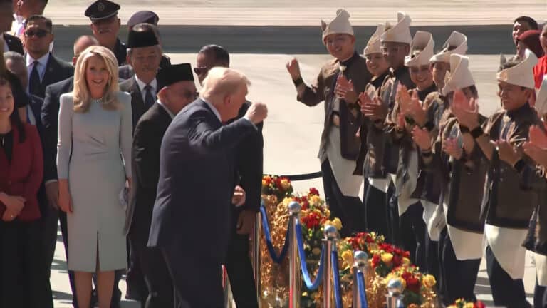 President Trump Energizes Asia Tour with Viral Dance in Malaysia as Peace Deals