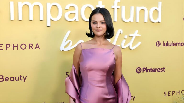 Screen Time Breaks Key to Mental Health, Says Selena Gomez