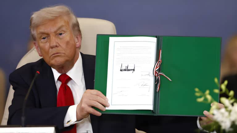 Trump’s Historic Gaza Ceasefire Victory: A Middle East Peace Deal Changes the Presidency and Politics in the Region