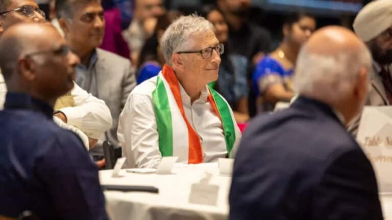 Bill Gates Makes a Surprise Appearance on Ekta Kapoor’s “Kyunki Saas Bhi Kabhi Bahu Thi 2” with Smriti Irani