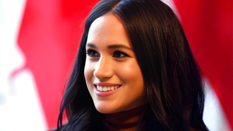 Meghan Markle is thinking about going back to Hollywood with the help of Kris Jenner Meghan Markle is thinking about going back to Hollywood with the help of Kris Jenner