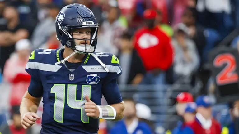 Sam Darnold’s Perfect First Half Lights Up Seahawks in Dominant 31-7 Sunday Night Football Lead