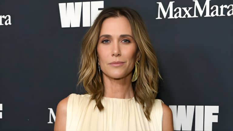 Kristen Wiig Talks About Her Fear of Failure and Criticism: “I’m Sensitive” and Embracing Vulnerability