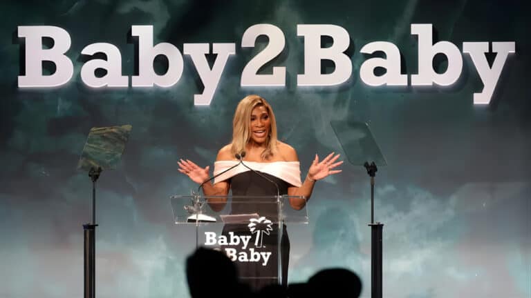 Serena Williams Shines at Star-Studded 2025 Baby2Baby Gala, Raising $18M to Support Children in Need