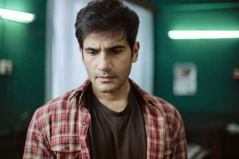 Karan Tacker on stepping into the creepy world of “Bhay – The Gaurav Tiwari Mystery”: “It felt like I was being watched.”