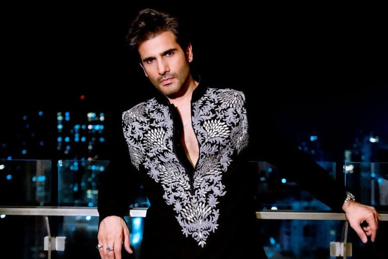 Karan Tacker Highlights Freedom of Speech on Republic Day