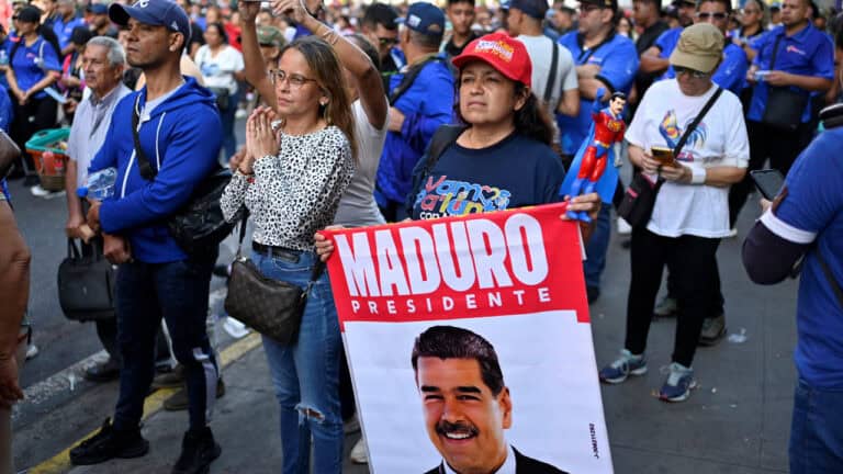 Maduro Faces US Court on Drug Charges as Further Venezuela Strikes Loom
