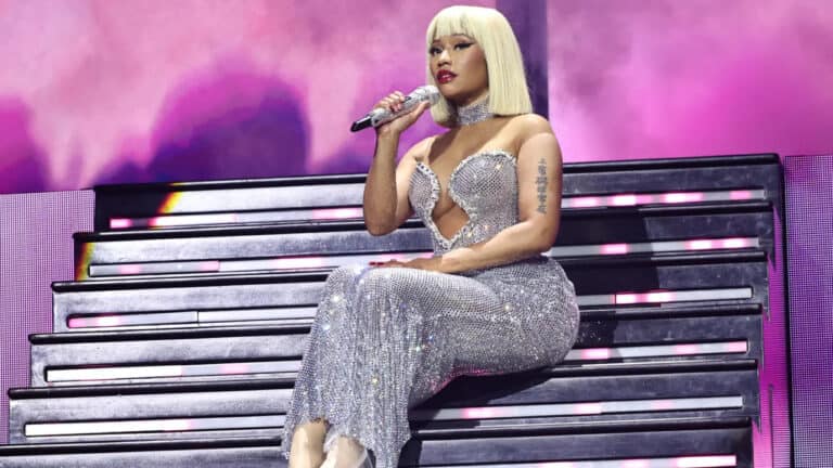 Nicki Minaj & O’Leary Join Trump at Accounts Launch Nicki Minaj & O’Leary Join Trump at Accounts Launch