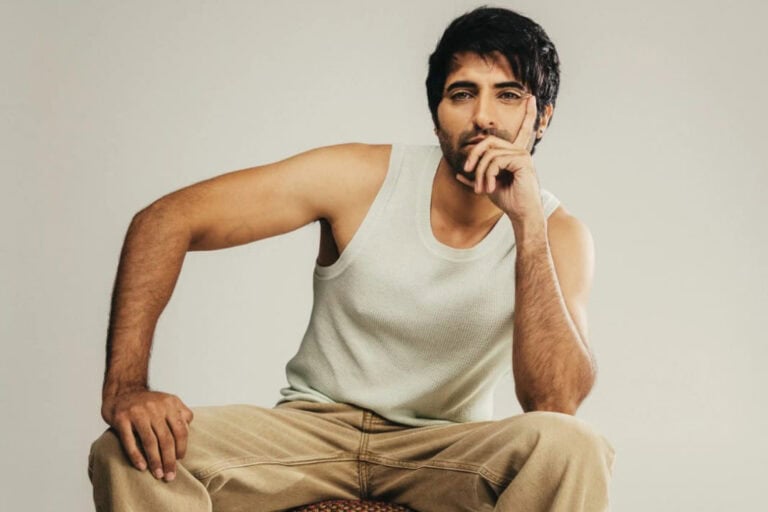 Akshay Oberoi says that working with Shah Rukh Khan is a “dream come true” and that “King” is a turning point in his career.