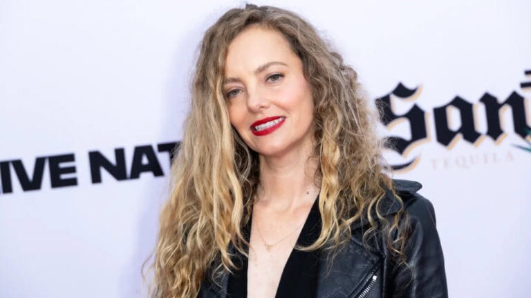Bijou Phillips Hospitalized, Seeks Urgent Kidney Donor