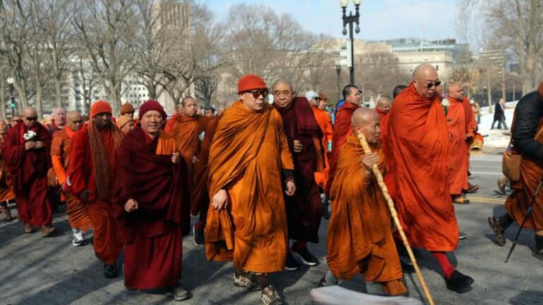 Buddhist Monks End Walk for Peace at Lincoln Memorial DC