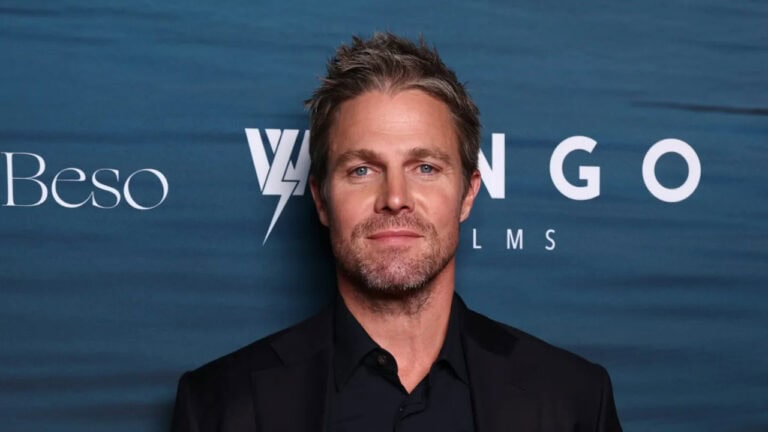 Stephen Amell Leads Fox’s Baywatch Reboot 2026