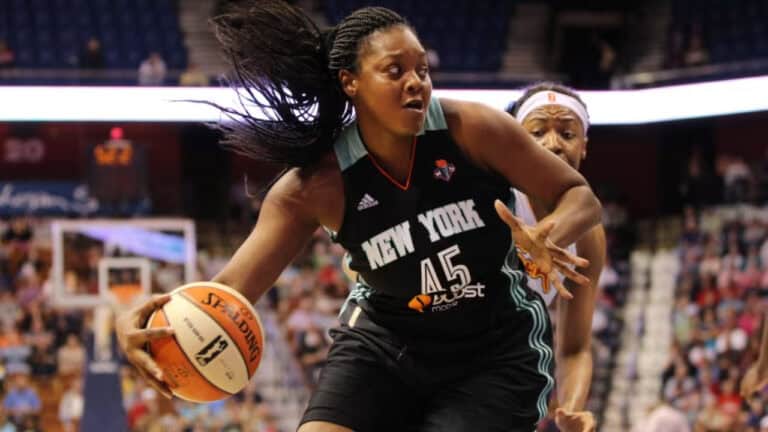 Kara Braxton Dies at 43: WNBA Champion Car Crash