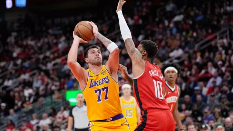 Lakers Crush Rockets 100-92: Doncic’s 36 Fuels 6th Win