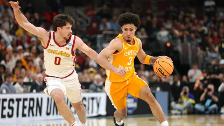 Tennessee Upsets Iowa State in 2026 Sweet 16 Thriller