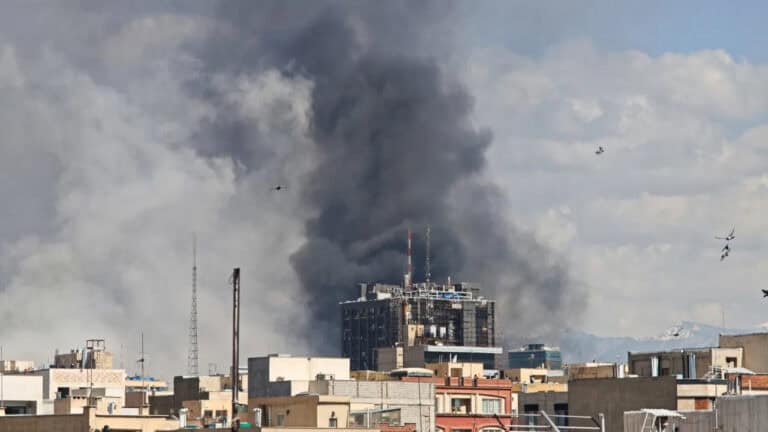 Iranian Filmmakers Back US-Israel Strikes on Iran Regime