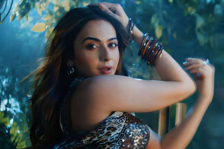 Rakul Preet Singh Wins Hearts In Pati Patni Aur Woh Do