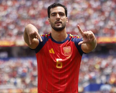 Mikel Merino celebra el gol de España ante Bélgica en el Mundial 2026