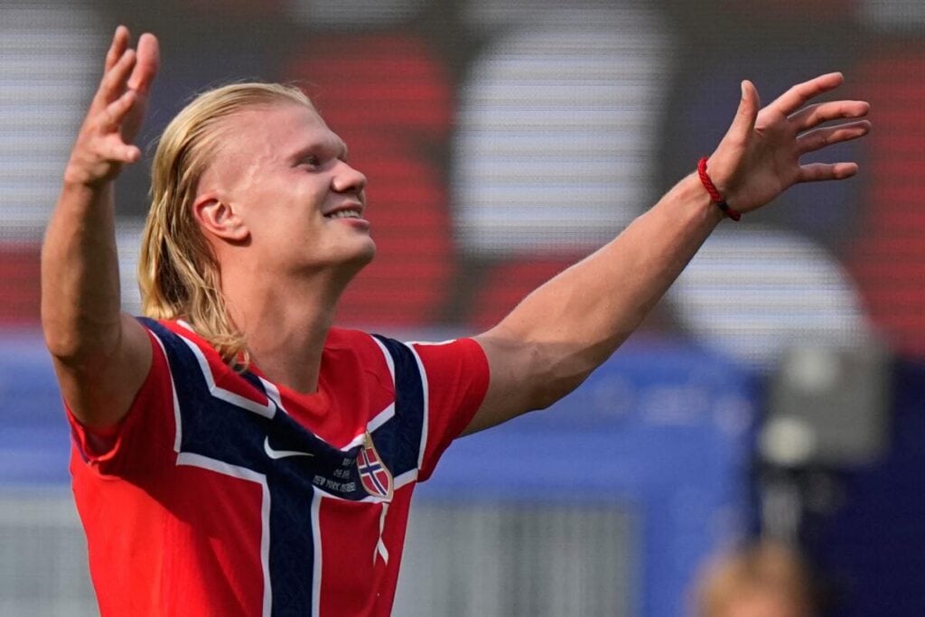 Erling Haaland celebra el gol de Noruega que eliminó a Brasil en el Mundial 2026