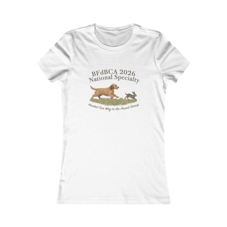 T-shirt with dog and rabbit design