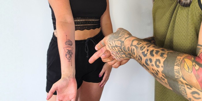 Zonk’s Bastelbude Tattoo & Piercing Widnau, modern piercing studio in Widnau mit professionellem Tätowieren und Piercing.